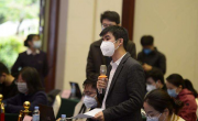 “香港禁奶粉含有害物质修例明起生效 违例可监禁”