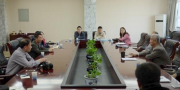 “对景区门票涨价应实行最严格审核”